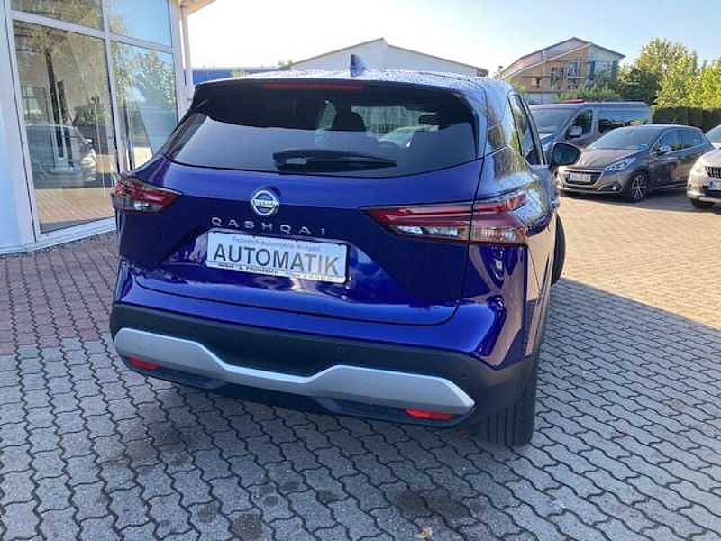 Nissan Qashqai 1.3 DIG-T  Xtronic N-Connecta Winterpaket