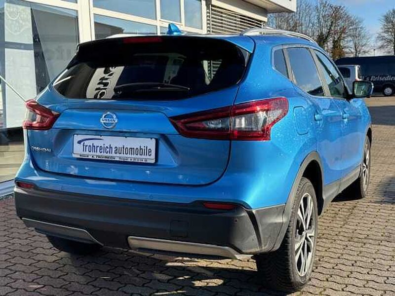 Nissan Qashqai 1.3 DIG-T DCT ZAMA Kameras Allwetter