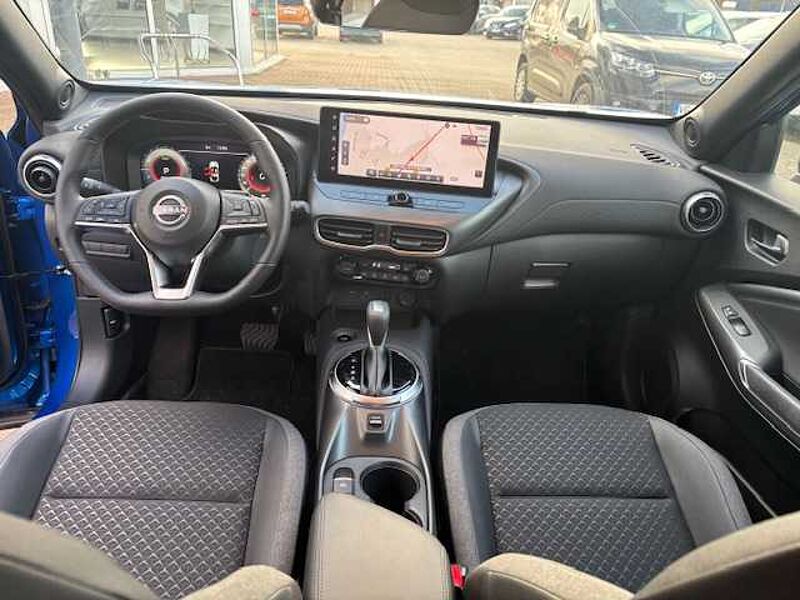 Nissan Juke 1.6 Hybrid 4AMT N-Connecta LED Winter